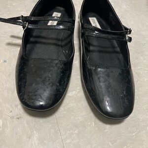 Steve Madden Black Patent Flats